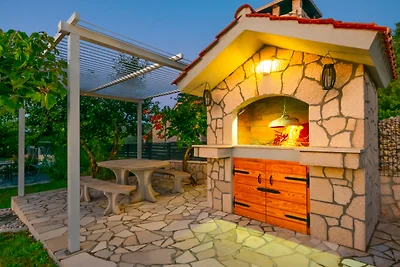 Villa Prunus Laurus-Makarska by Villas Guide