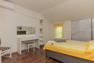 Villa Ema - Makarska by Villas Guide