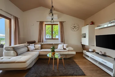 Villa Gita by Villas Guide