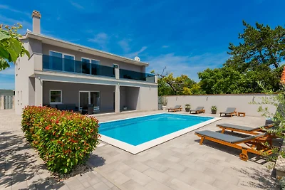 Villa Ivanova - Makarska by Villas Guide