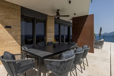 Villa Mare by Villas Guide