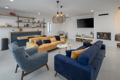 Villa Blue Moon by Villas Guide