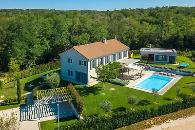 Villa Povetica by Villas Guide