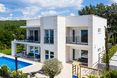 Villa Zarra by Villas Guide