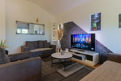 Villa Mia by Villas Guide
