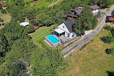 Holiday Home Lipa by Villas Guide