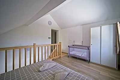 Holiday Home Lipa by Villas Guide