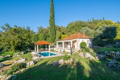 House Rilovic by Villas Guide