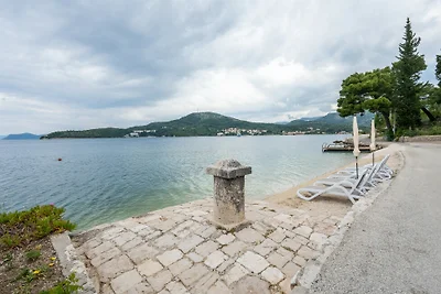 Apartman Marija Slano by Villas Guide