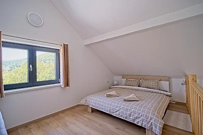 Holiday Home Lipa by Villas Guide