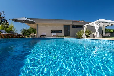 Villa Viviana by Villas Guide