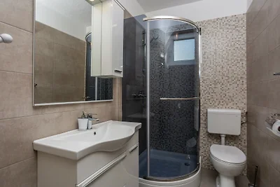 Sea View Vrh by Villas Guide