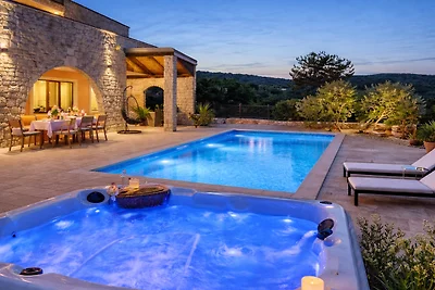 Holiday home Villa Vrbnik by Villas guide