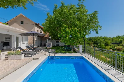 Holiday Home Kristina - Makarska by Villas...