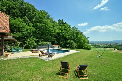 Oldwine House Ložnjak by Villas Guide