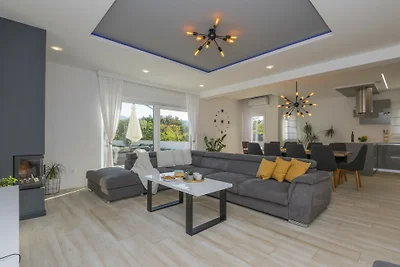 Villa Danica Makarska by Villas Guide