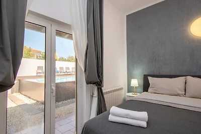 Vila Above Medulin by Villas Guide