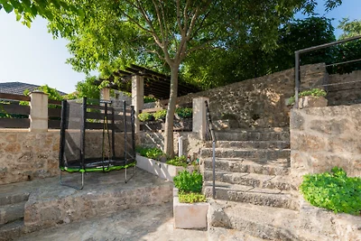 Villa Toni - Makarska by Villas Guide