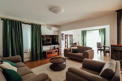 Villa Oaza Mira - Makarska by Villas Guide