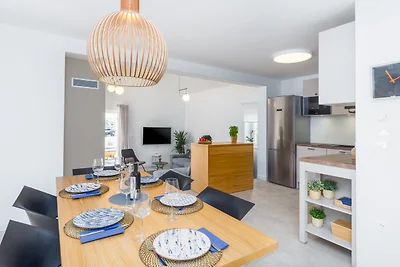 Villa No.18 by Villas Guide