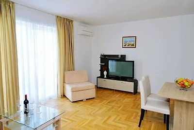Apartman Zora 3 by Villas guide