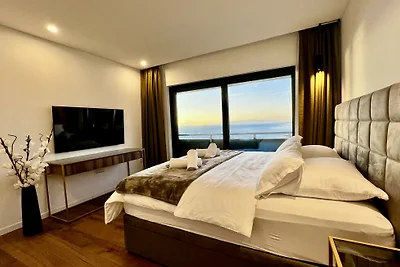 Villa Palazzo Blue by Villas Guide