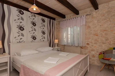 Villa Toni - Makarska by Villas Guide