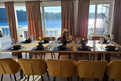 Apartment Karbuni Royal by Villas Guide