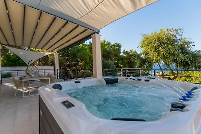 Casa Bianca-Brac by Villas Guide