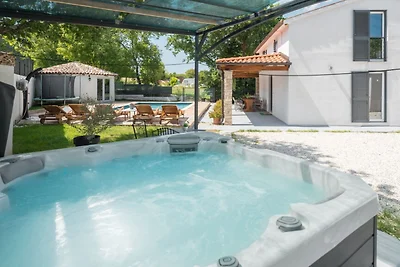 Villa Mio by Villas Guide