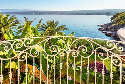 Villa Palace Clara Apartment 1 island Krk by...
