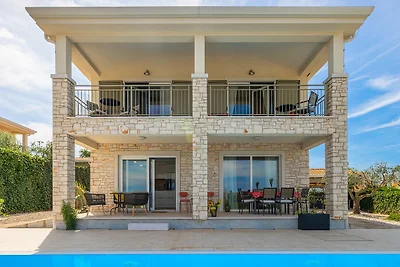 Villa Casa Nova by Villas Guide