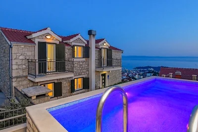 Villa Elizabeta Makarska by Villas Guide