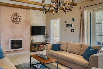 Villa Monte by Villas Guide