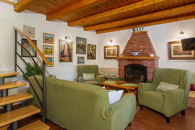 Holiday Home Villa Rosemary by Villas Guide