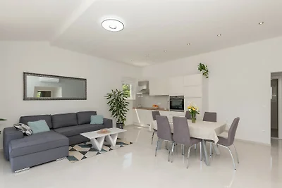 Villa Ivanova - Makarska by Villas Guide