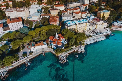 Holiday home Zora with whirpool by Villas...