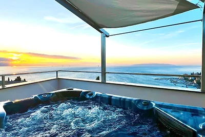 Villa Palazzo Blue by Villas Guide