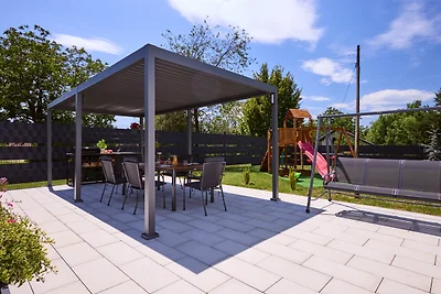 Villa M.I.L.A. by Villas Guide