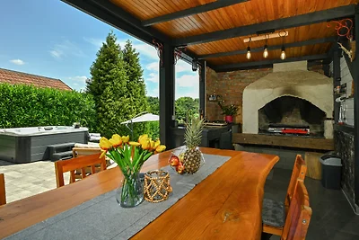 Villa Mila by Villas Guide