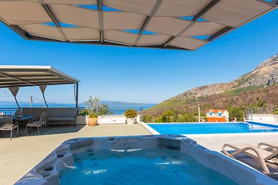 Villa Šestic-Makarska by Villas Guide