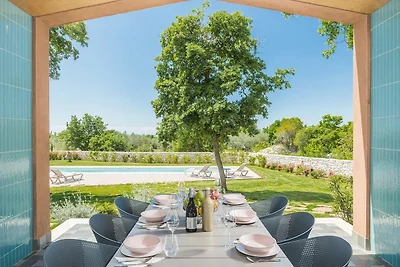 Villa Voliera by Villas Guide