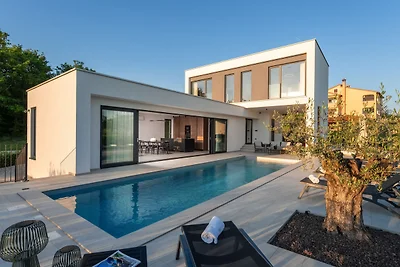 Villa Karbula by Villas Guide