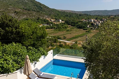 House on the rock by Villas Guide