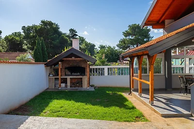 Villa Katarina - Peroj by Villas Guide