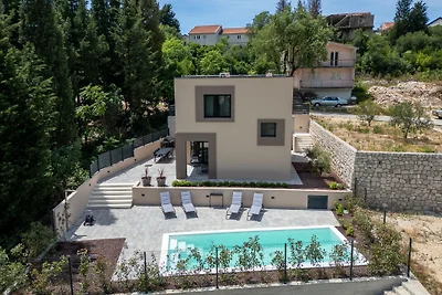 Villa D Cube by Villas Guide