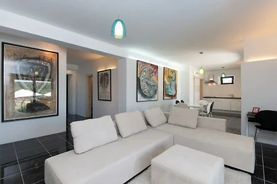 Villa Pucalo by Villas Guide