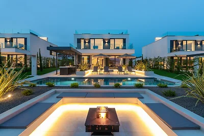 Villa Parenzo II by Villas Guide
