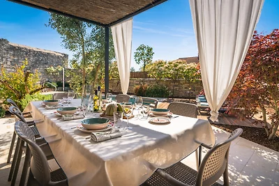 Villa Nar by Villas Guide