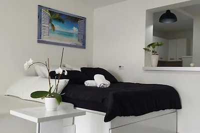 Villa Eduarda pool&whirpool by Villas Guide